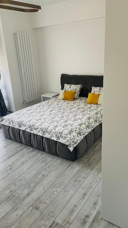 Eric Apartament Mamaia Extérieur photo